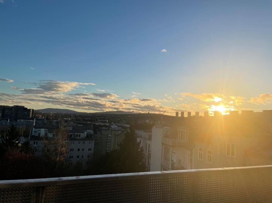 Rooftop Terrace- Panoramablick Ueber Wien 아파트 외부 사진